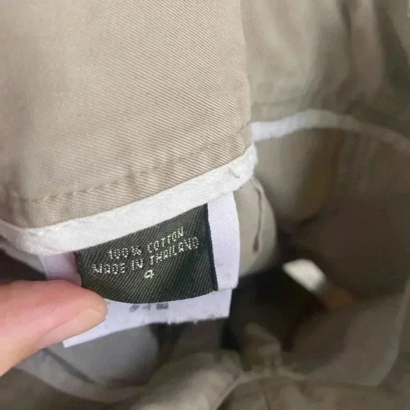 Eddie Bauer Size 4 Women’s Mercer Fit Khaki Shorts Bermuda Style 100% Cotton Tan - Picture 9 of 13